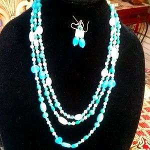 Turqouise color  necklace